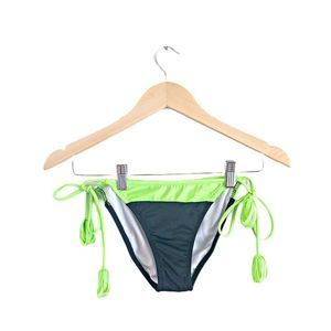 2/15$ or 3/20$ NWOT VENUS Bikini Bottom SZ 6